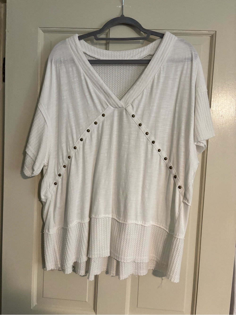 SHEIN 100% cotton White V-Neck Mixed Texture Tunic with Stud Trim